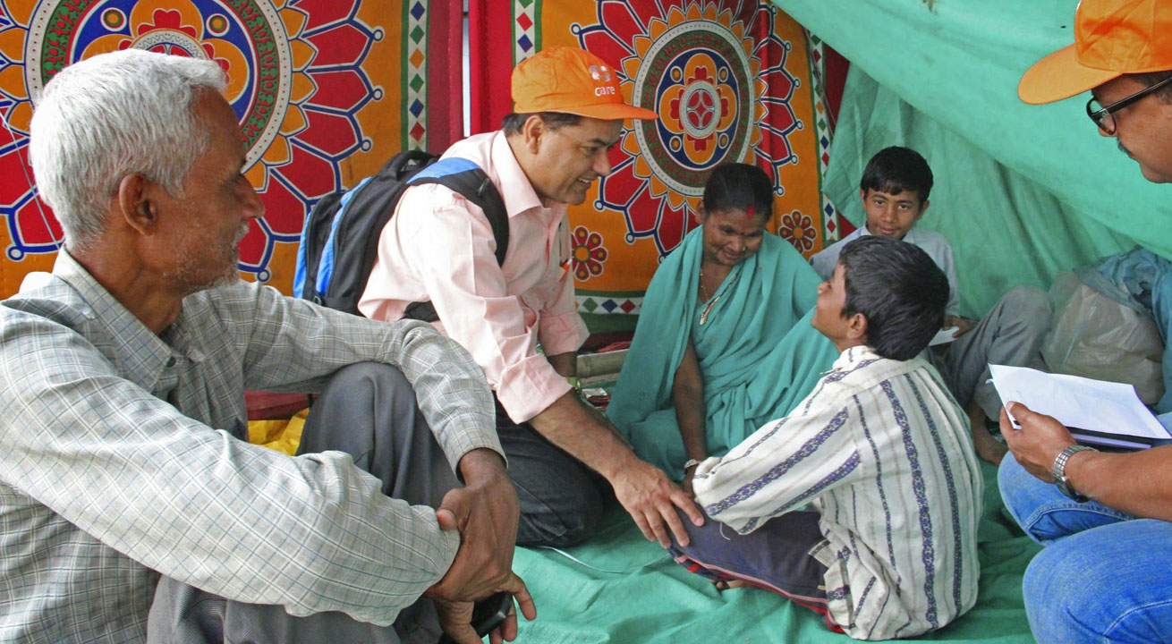 De nombreux enfants sont touchés par le séisme. Photo: CARE/Glyn Riley